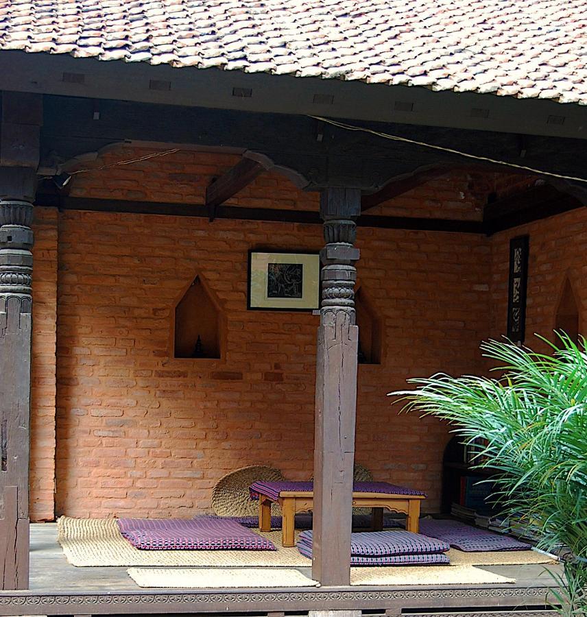 Newa Chen Historic House Unesco Lalitpur Ngoại thất bức ảnh